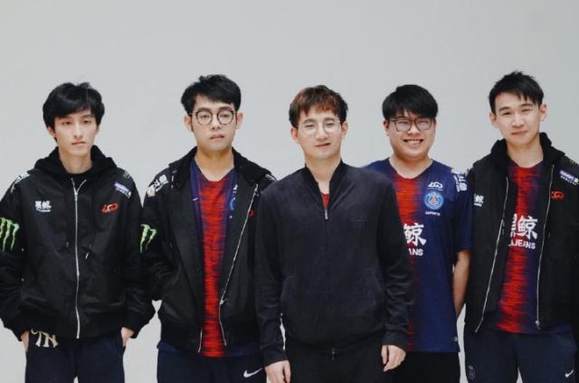 阿利松的门 阿利松的门